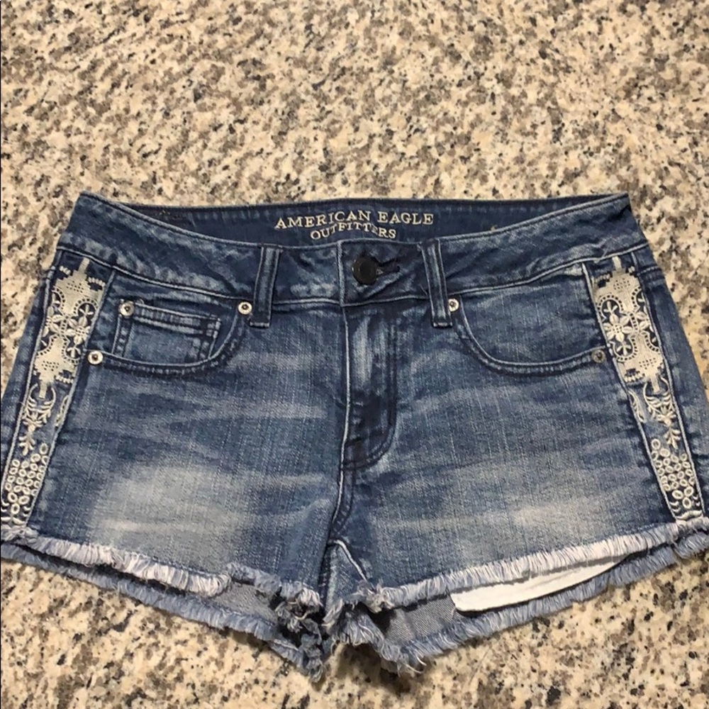Short shorts